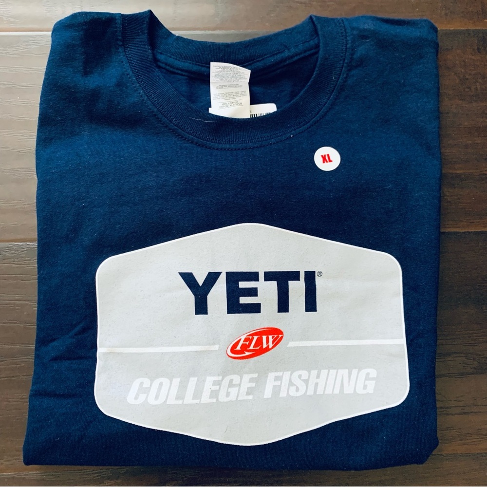 NWT Men's YETI x FLW College Fishing Bass Fishing Tour Graphic Tee/Top | Size XL